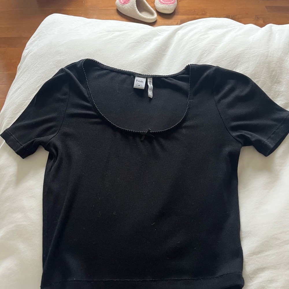 Simons Twik Classic Black Short Sleeve Tee